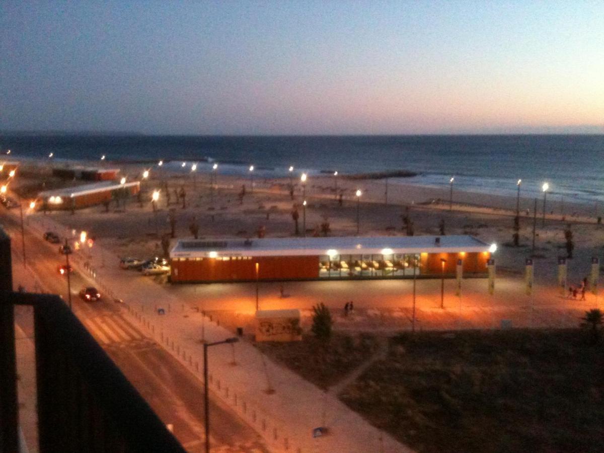 Sunset Beach กอสตา ดา กาปาริกา ภายนอก รูปภาพ